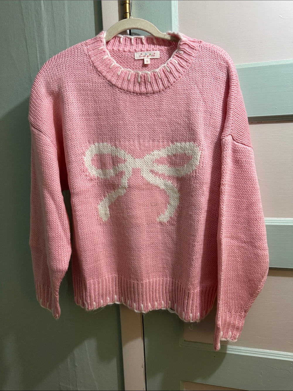 Women's Pink Bow Crewneck Sweater - Cute Knit Pullover